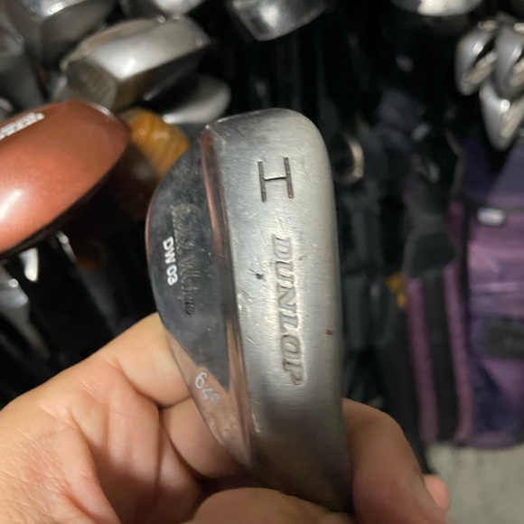 RH Dunlop Nickel H Wedge 64° DW 03 Stainless Mid Firm Shaft - Picture 3 of 7